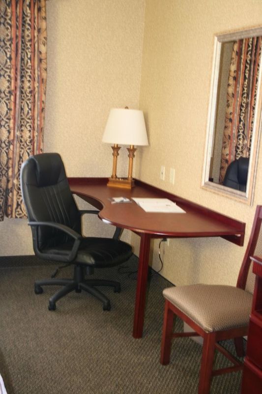 Hampton Inn & Suites Toledo-Perrysburg Rossford Chambre photo