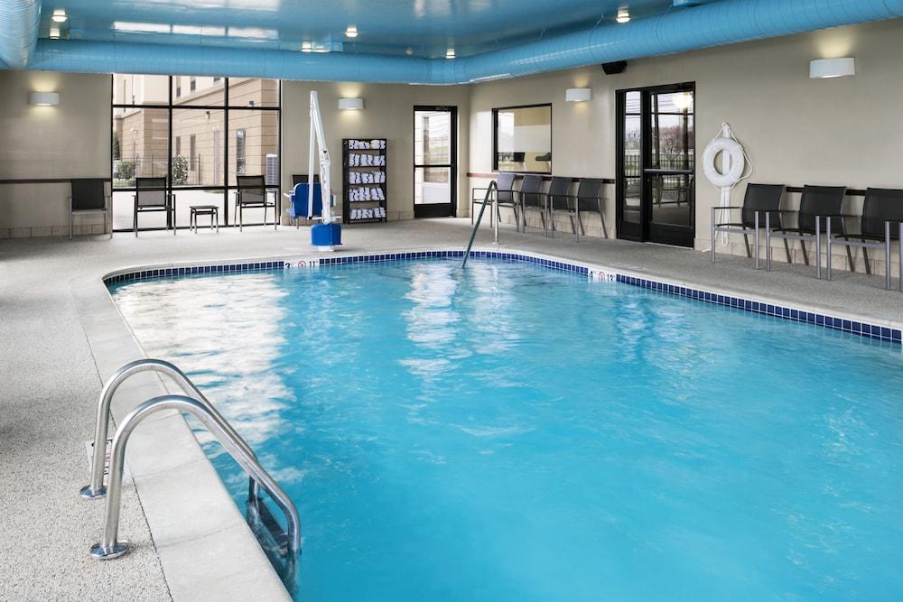 Hampton Inn & Suites Toledo-Perrysburg Rossford Extérieur photo