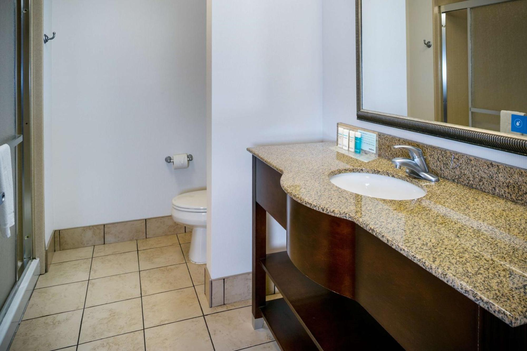 Hampton Inn & Suites Toledo-Perrysburg Rossford Extérieur photo
